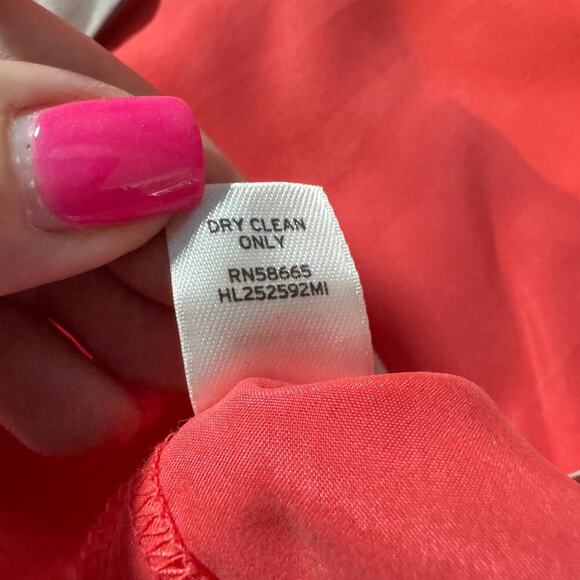 Trouve Women's sz Medium Coral 100% Silk Blouse Long Sleeve Button Up Collar NWT - Picture 6 of 10